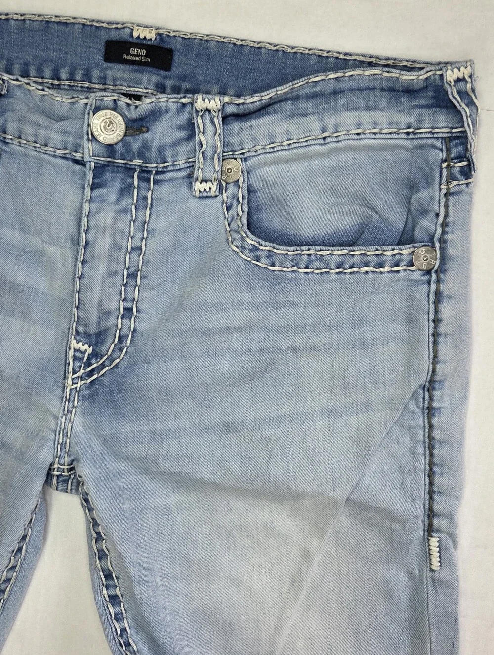 True Religion Geno Relaxed Slim Jeans Mens Size 38 Light Wash Streetwear